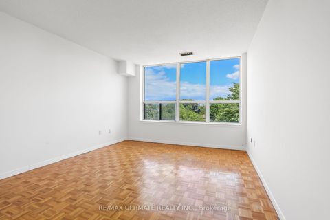 Photo 10 at PH06 - 955 O'Connor Drive, Parkview, Toronto