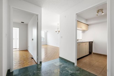 Photo 15 at PH06 - 955 O'Connor Drive, Parkview, Toronto
