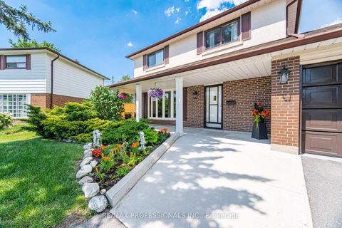 Photo 3 at 74 Ringway Crescent, Old Rexdale, Toronto