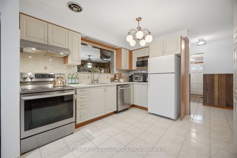 Photo 8 at 74 Ringway Crescent, Old Rexdale, Toronto