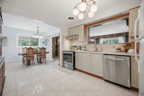 Photo 10 at 74 Ringway Crescent, Old Rexdale, Toronto