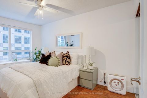 Photo 27 at 309 - 20 Blue Jays Way, Waterfront Communities C1, Toronto