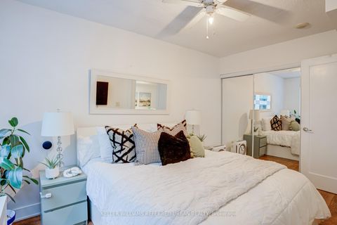 Photo 29 at 309 - 20 Blue Jays Way, Waterfront Communities C1, Toronto