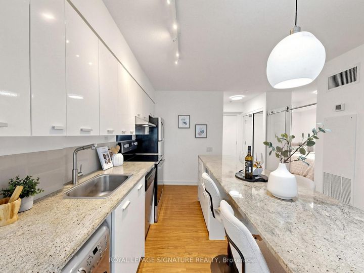 Photo 12 at 1211 - 15 Singer Court, Bayview Village, Toronto