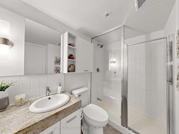 Photo 18 at 1211 - 15 Singer Court, Bayview Village, Toronto
