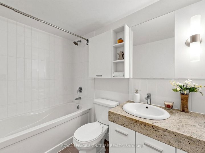 Photo 22 at 1211 - 15 Singer Court, Bayview Village, Toronto