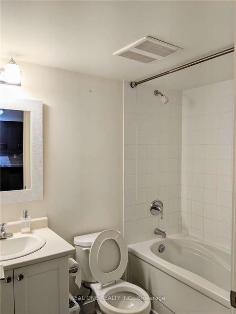 Photo 3 at 624 - 812 Lansdowne Avenue, Junction, Toronto
