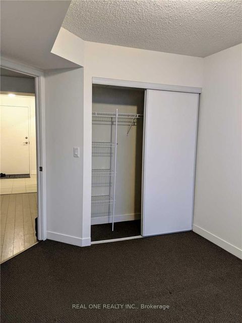 Photo 5 at 624 - 812 Lansdowne Avenue, Junction, Toronto