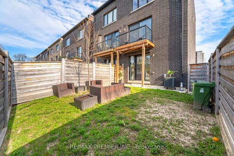 Photo 47 at 43 Wild Rose Gardens, Rustic, Toronto