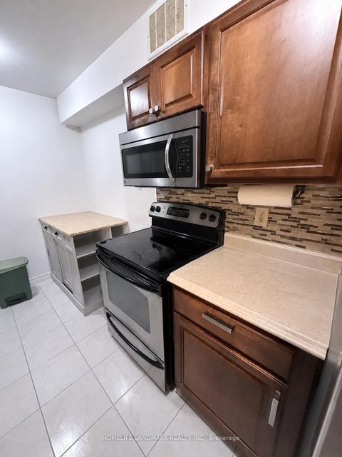 Photo 4 at 109 - 25 Silver Springs Boulevard, L'Amoreaux, Toronto