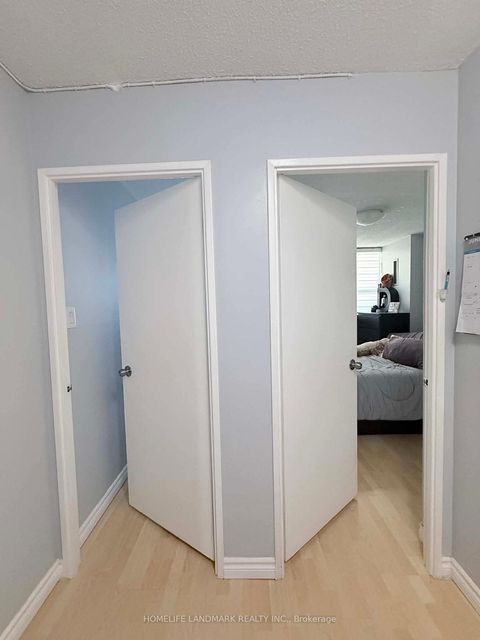 Photo 8 at 109 - 25 Silver Springs Boulevard, L'Amoreaux, Toronto