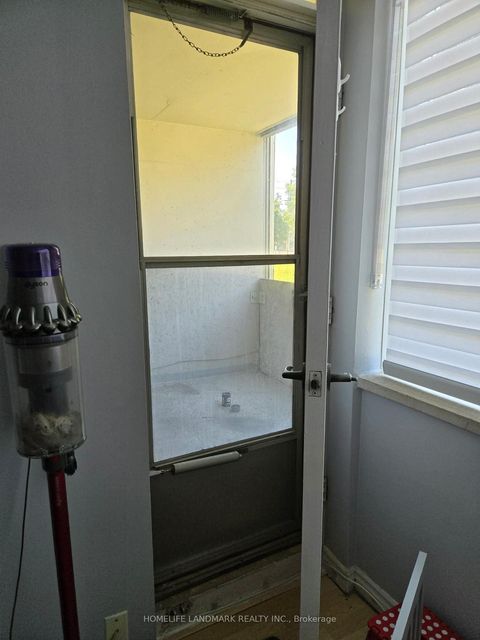 Photo 16 at 109 - 25 Silver Springs Boulevard, L'Amoreaux, Toronto