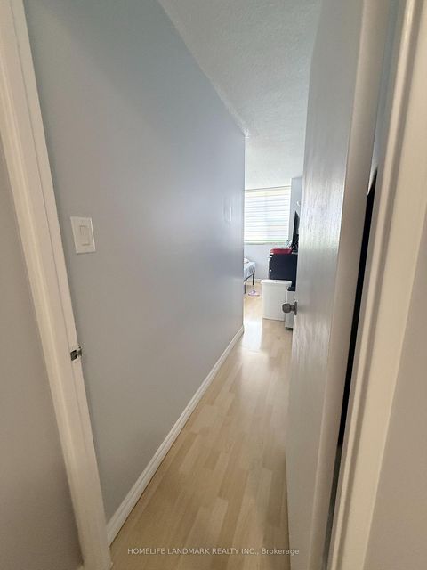 Photo 24 at 109 - 25 Silver Springs Boulevard, L'Amoreaux, Toronto