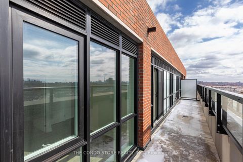 Photo 27 at 905 - 2300 St. Clair Avenue W, Junction Area, Toronto
