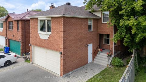 Photo 41 at 12 Millbank Court, Brownridge, Vaughan