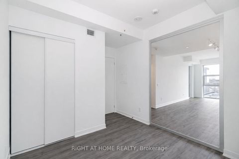Photo 10 at 418 - 1787 St Clair Avenue, Pellam Park, Toronto