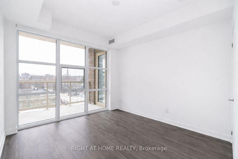 Photo 12 at 418 - 1787 St Clair Avenue, Pellam Park, Toronto