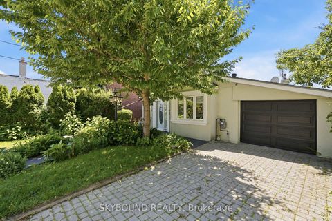 Photo 3 at 358 Silverthorn Avenue, Eglinton West, Toronto