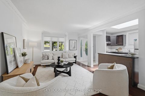 Photo 9 at 358 Silverthorn Avenue, Eglinton West, Toronto