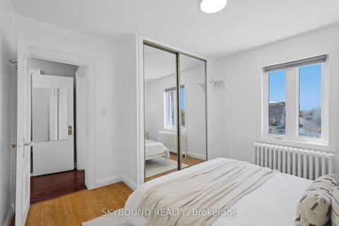 Photo 18 at 358 Silverthorn Avenue, Eglinton West, Toronto