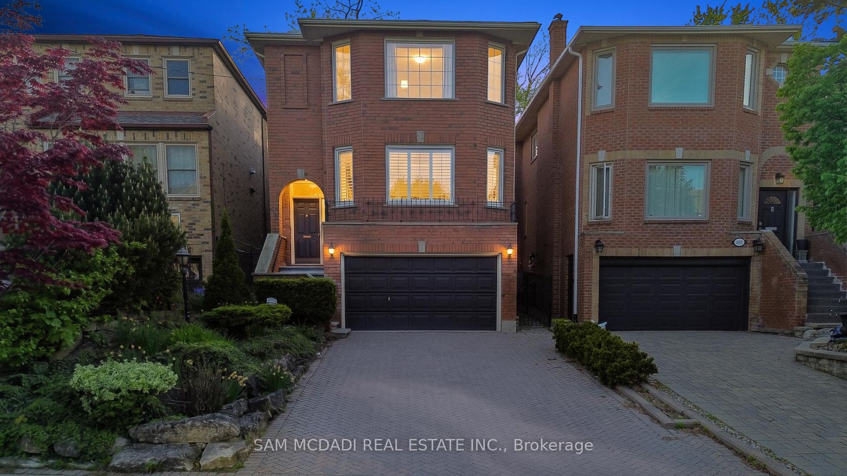 690 Oriole Parkway, Eglinton, Toronto photo 1