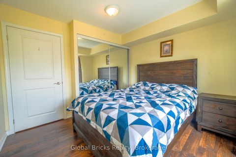 Photo 12 at 308 - 872 Sheppard Avenue W, Bathurst Manor, Toronto