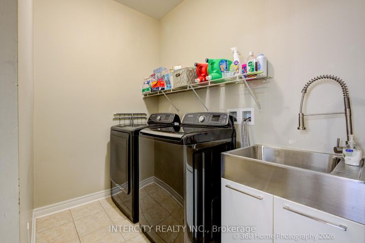 Photo 20 at 27 Modesto Crescent, Bram East, Brampton