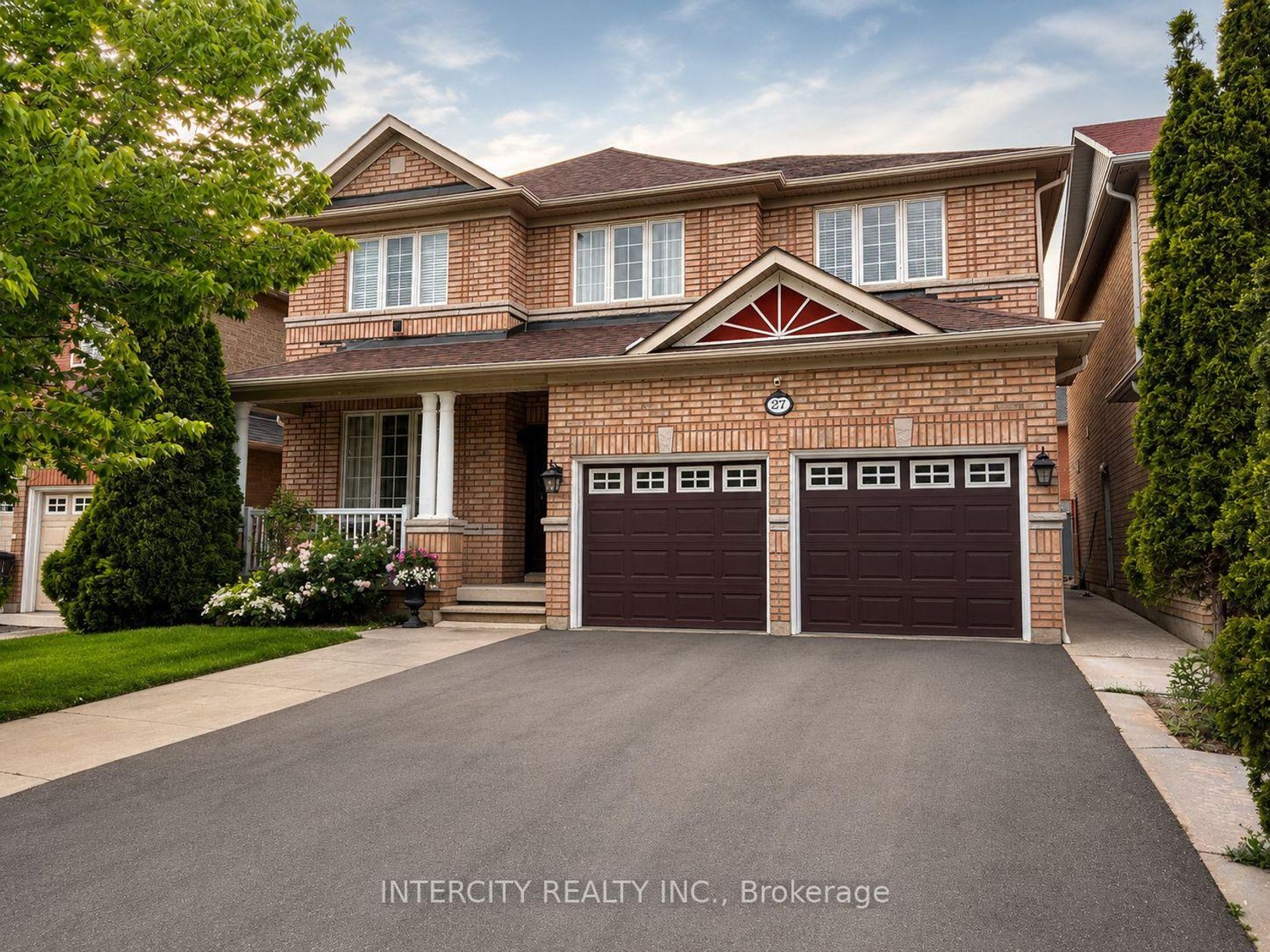 27 Modesto Crescent, Bram East, Brampton 2