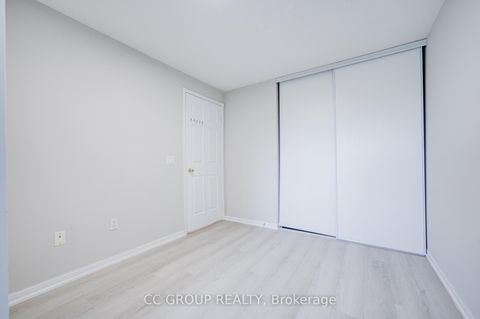 Photo 11 at 519 - 188 Bonis Avenue, Sullivan, Toronto