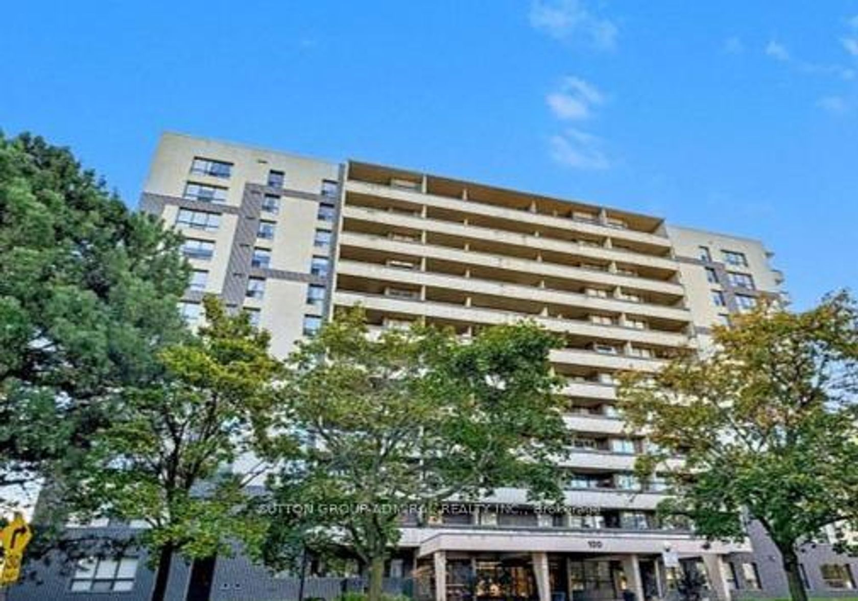 404 - 100 Canyon Avenue, Bathurst Manor, Toronto photo 2