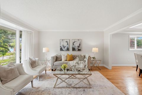 Photo 2 at 23 Pipers Green Avenue, Agincourt North, Toronto