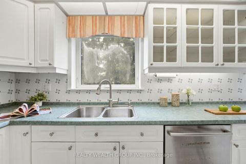 Photo 8 at 23 Pipers Green Avenue, Agincourt North, Toronto