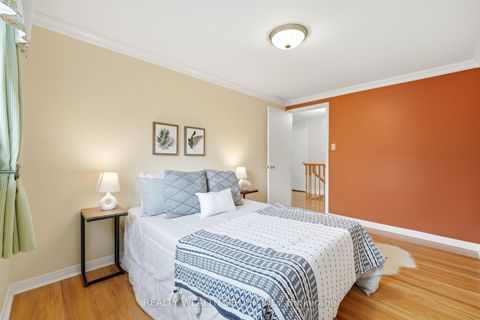 Photo 21 at 23 Pipers Green Avenue, Agincourt North, Toronto