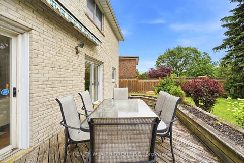 Photo 37 at 23 Pipers Green Avenue, Agincourt North, Toronto