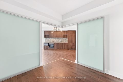 Photo 11 at 920 - 99 The Donway W, Don Mills, Toronto