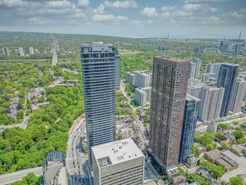 Photo 2 at 5001 - 395 Bloor Street E, North St. James Town, Toronto