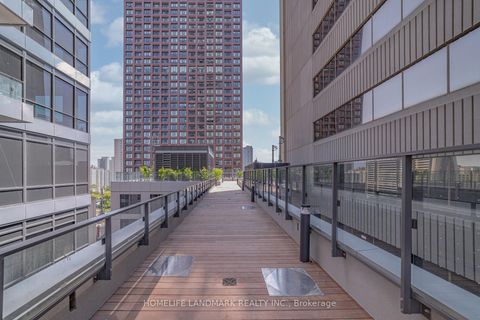 Photo 4 at 5001 - 395 Bloor Street E, North St. James Town, Toronto