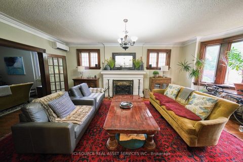 Photo 1 at 59 High Park Boulevard, Swansea, Toronto