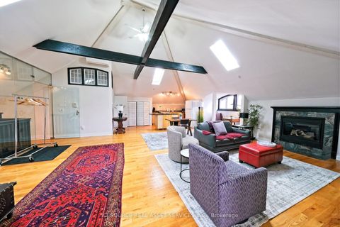 Photo 10 at 59 High Park Boulevard, Swansea, Toronto