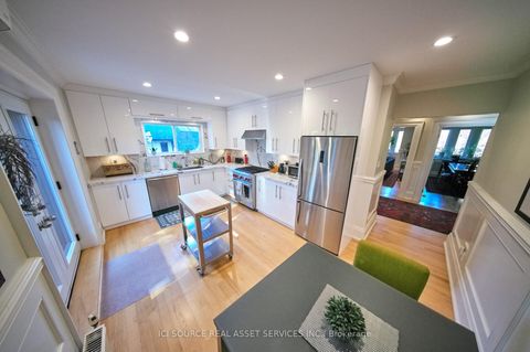 Photo 17 at 59 High Park Boulevard, Swansea, Toronto