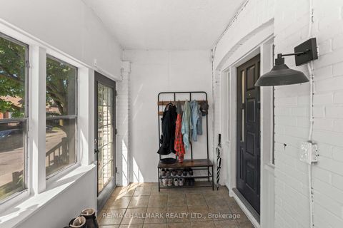 Photo 5 at 2 Amherst Avenue, Oakwood Village, Toronto