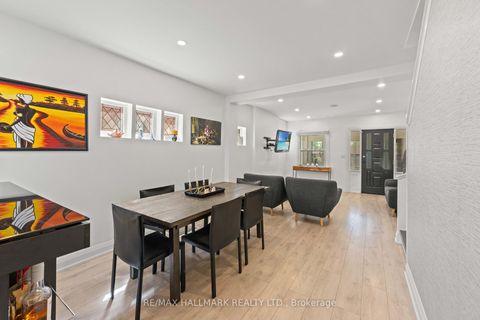 Photo 10 at 2 Amherst Avenue, Oakwood Village, Toronto