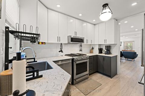 Photo 13 at 2 Amherst Avenue, Oakwood Village, Toronto