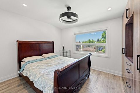 Photo 16 at 2 Amherst Avenue, Oakwood Village, Toronto