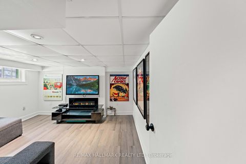 Photo 23 at 2 Amherst Avenue, Oakwood Village, Toronto