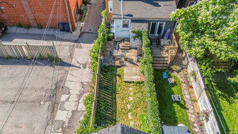 Photo 36 at 2 Amherst Avenue, Oakwood Village, Toronto