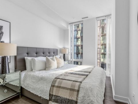 Photo 11 at 2504 - 28 Wellesley Street, Yonge Corridor, Toronto