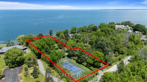 Photo 1 at 678 Lake Drive E, Historic Lakeshore Communities, Georgina