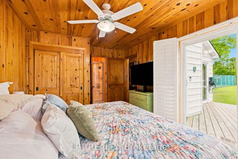 Photo 14 at 678 Lake Drive E, Historic Lakeshore Communities, Georgina