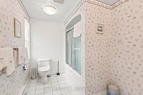 Photo 36 at 678 Lake Drive E, Historic Lakeshore Communities, Georgina